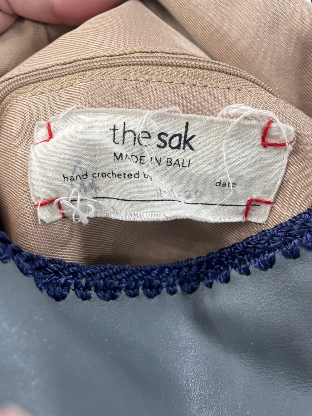 NWOT The Sak Hand Crocheted Leather Hobo Bag Blue Gray - Picture 4 of 6